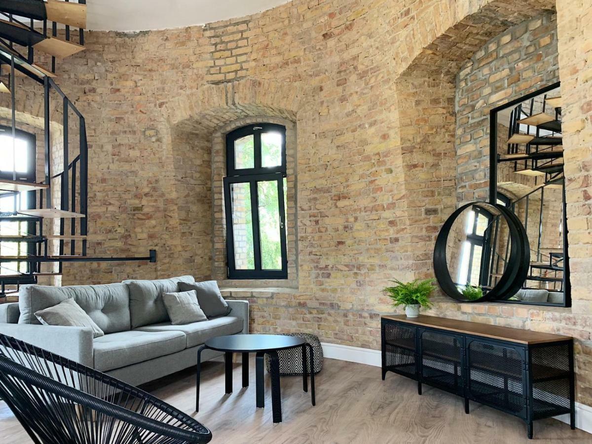 Apartamenty Wieza - Tower Apartments Wałcz Extérieur photo